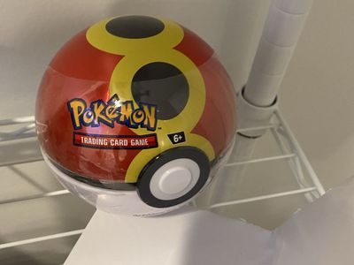 Pokemon Trading Card Game (TCG) Repeat Ball Tin - Factory Sealed with Booster Packs