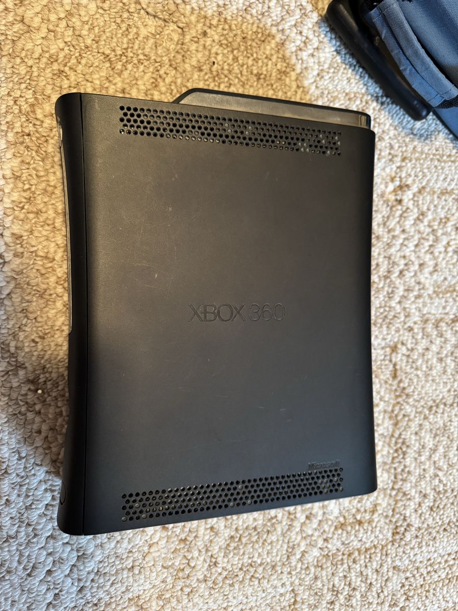 Xbox 360 Elite Bundle