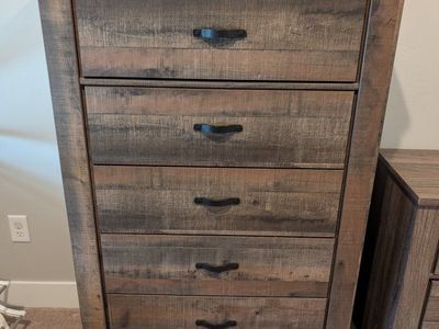 Rustic Wooden Platform Bed Frame with Metal Corner Brackets w/ matching dresser and nightstand