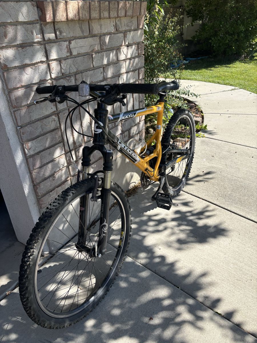 Cannondale Jekyll 400 Mountain Bike - Full Suspension - Yellow/Black