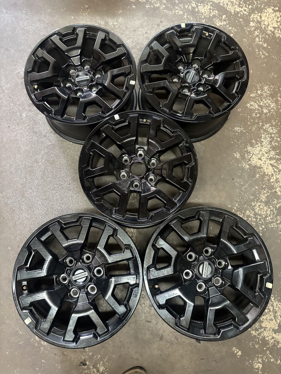 Bronco Raptor factory 17” wheels