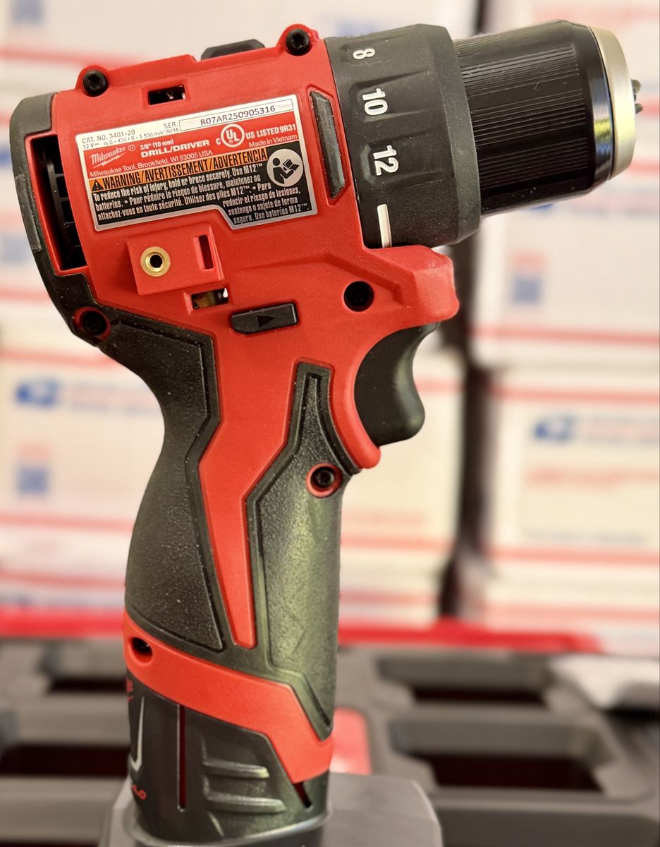 Milwaukee M12 3/8 Inch Drill/Driver Model 3401-20 Bare Tool