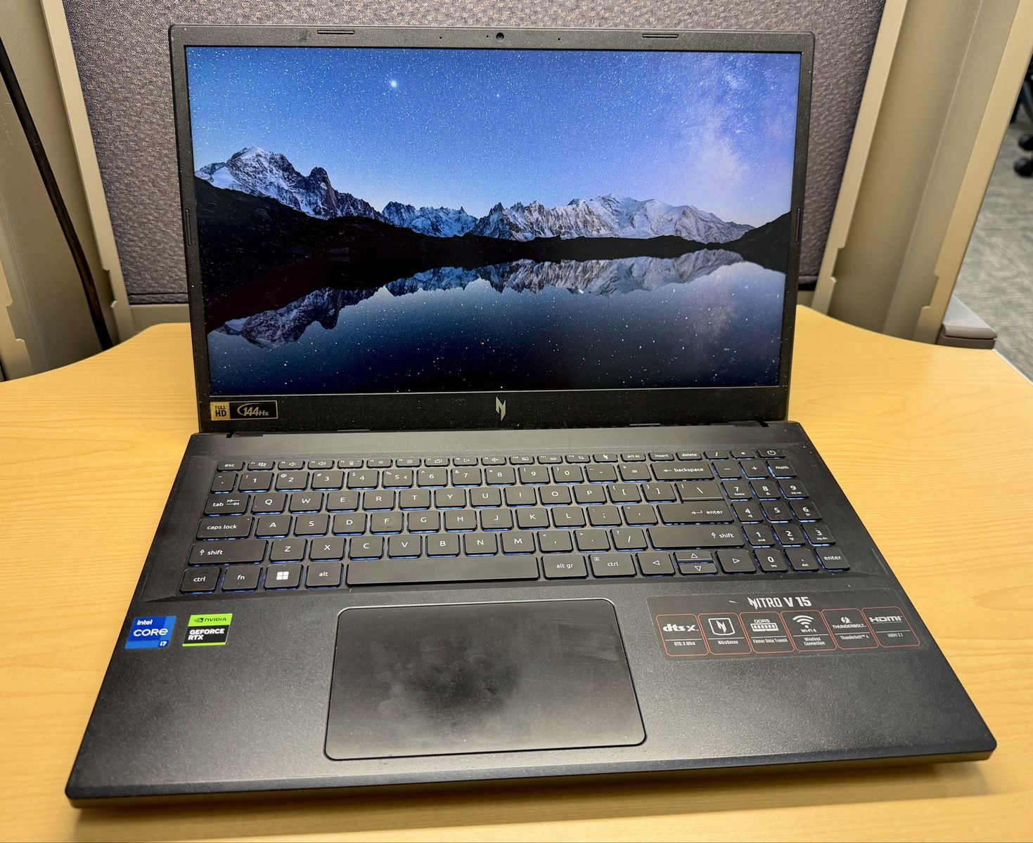 Acer Nitro V 15 Gaming Laptop - i7-13620H, RTX 4060, 16GB RAM, 512GB SSD