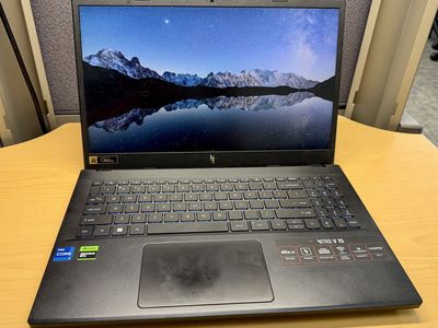 Acer Nitro V 15 Gaming Laptop - i7-13620H, RTX 4060, 16GB RAM, 512GB SSD