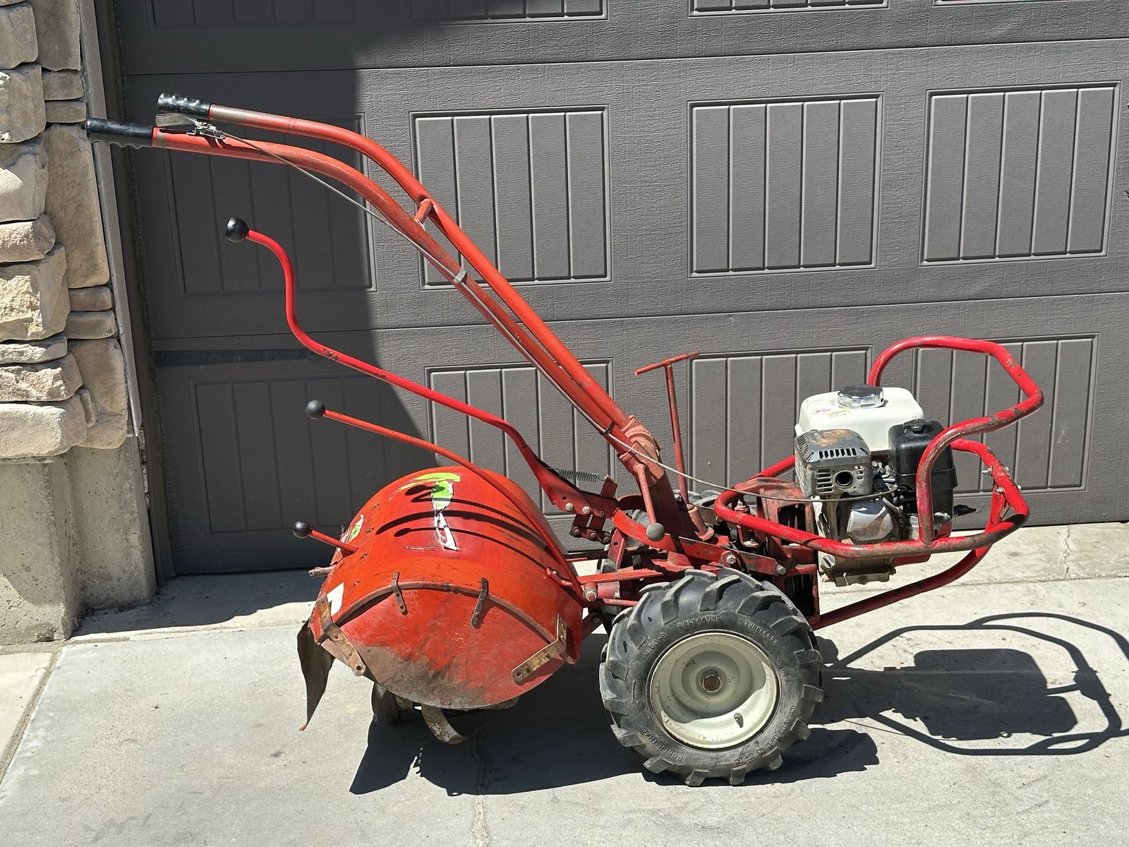 Troy-Bilt Horse Tiller w/ Upgraded Honda commercial motor