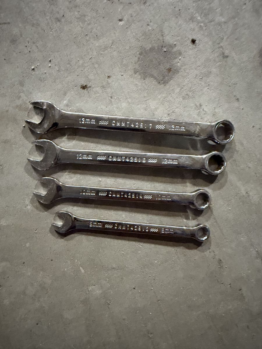 Craftsman Metric Combination Wrench Set - 4 Pieces (13mm, 12mm, 10mm, 8mm)