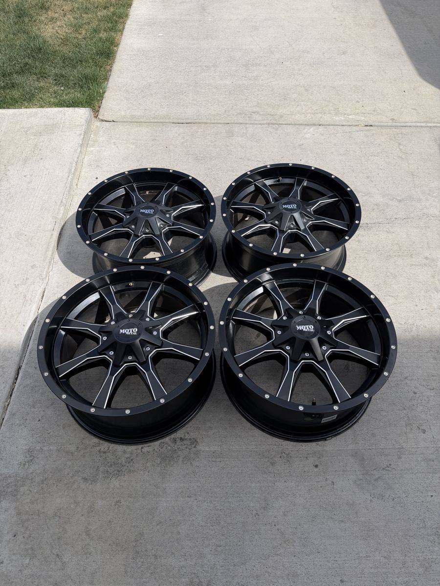 Dodge Ram 3500 Chevy GMC Rims 20” like new