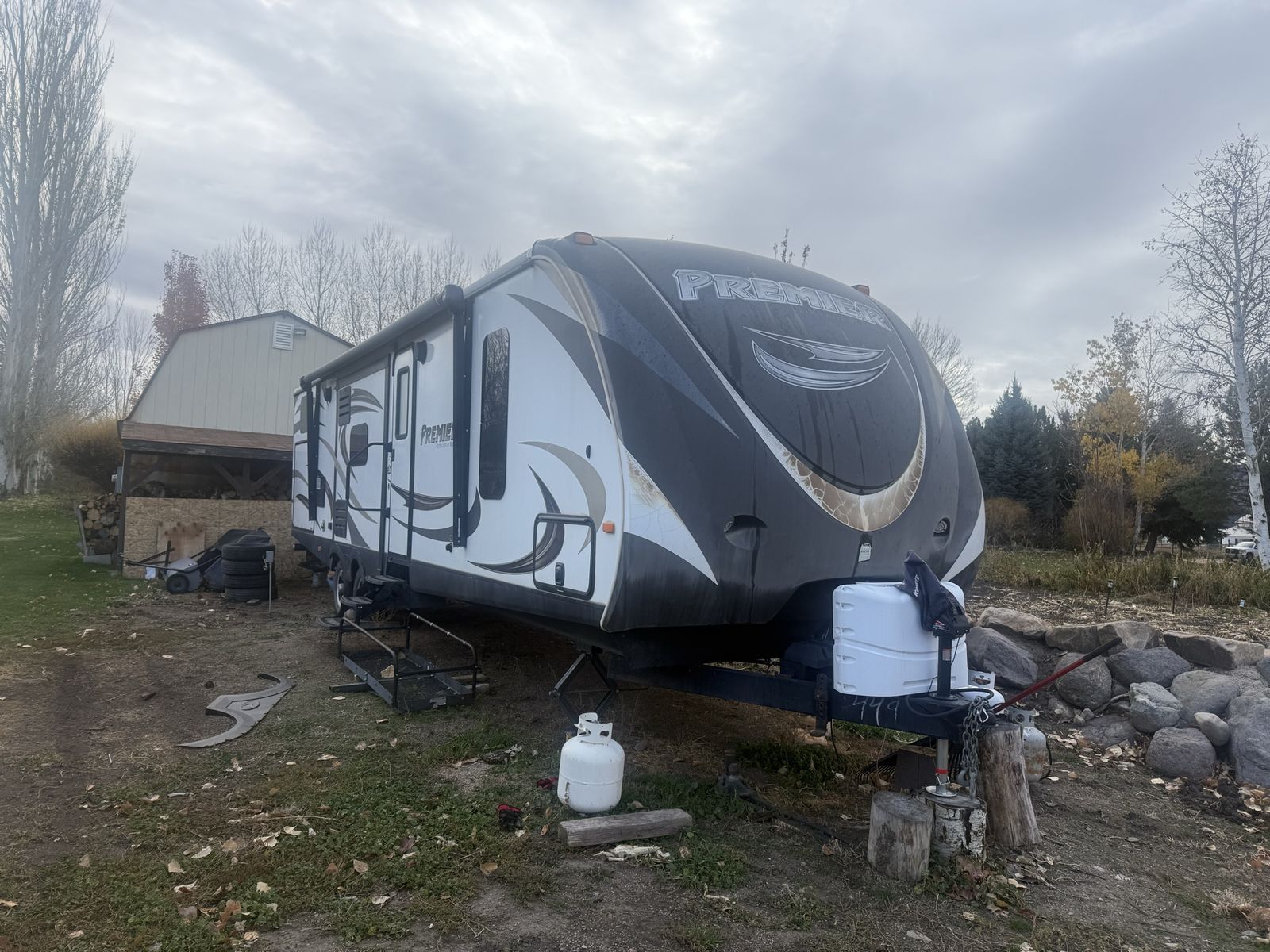 Keystone Premier RV Travel Trailer, Bumper Pull