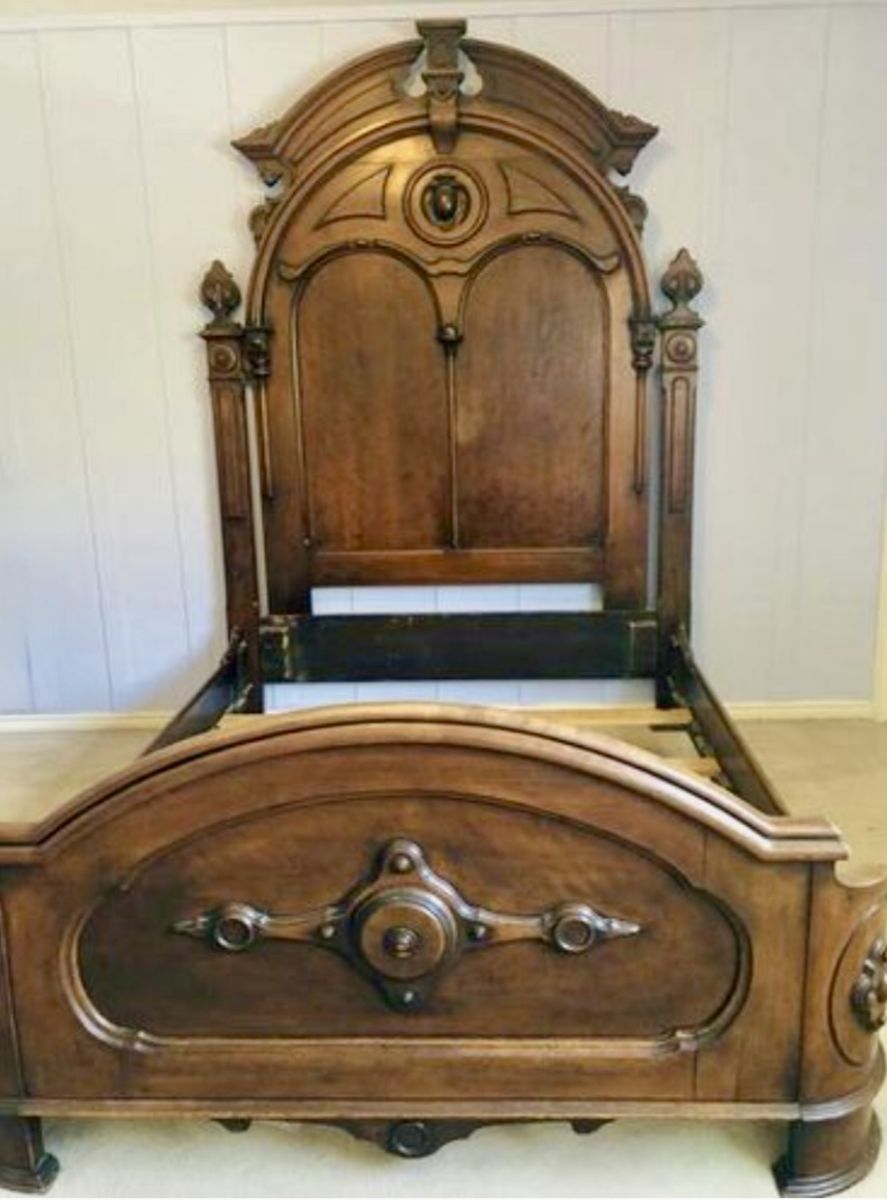 Antique Victorian Walnut Bedroom Set (1870) – Queen Bed, Marble Top Dresser w/ Mirror, Hand-Carved Vintage Furniture