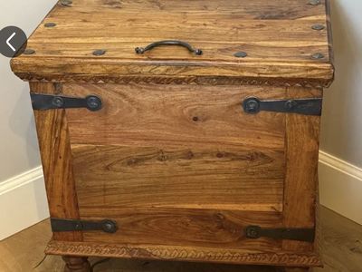 Wooden Table/Storage Trunk
