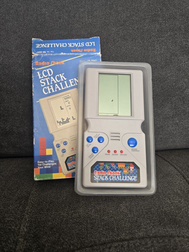 VINTAGE Radio Shack LCD STACK CHALLENGE Handheld Retro Game – OG Box & Blister Pack