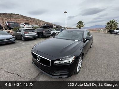 2019 Volvo S90 T5 Momentum