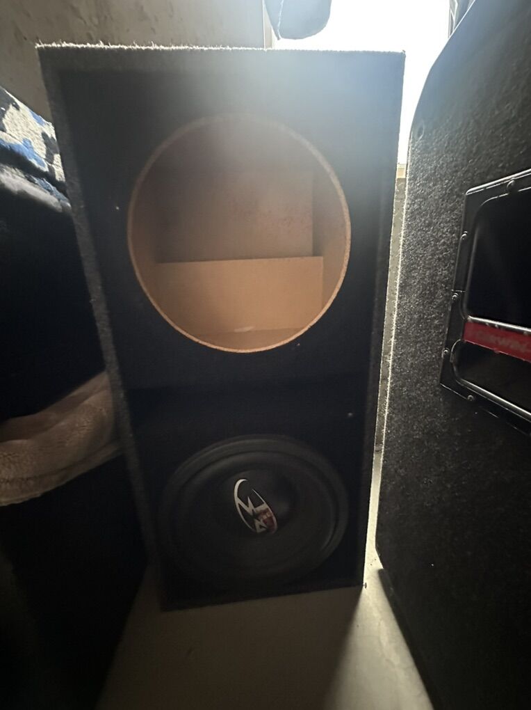 12 In Rock Ford Subwoofer