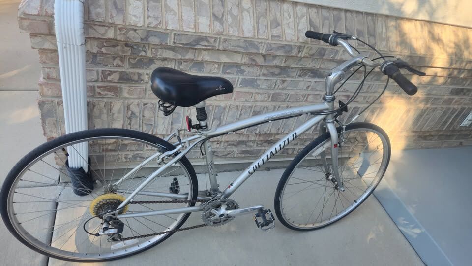 Specialized Crossroads Road Bike