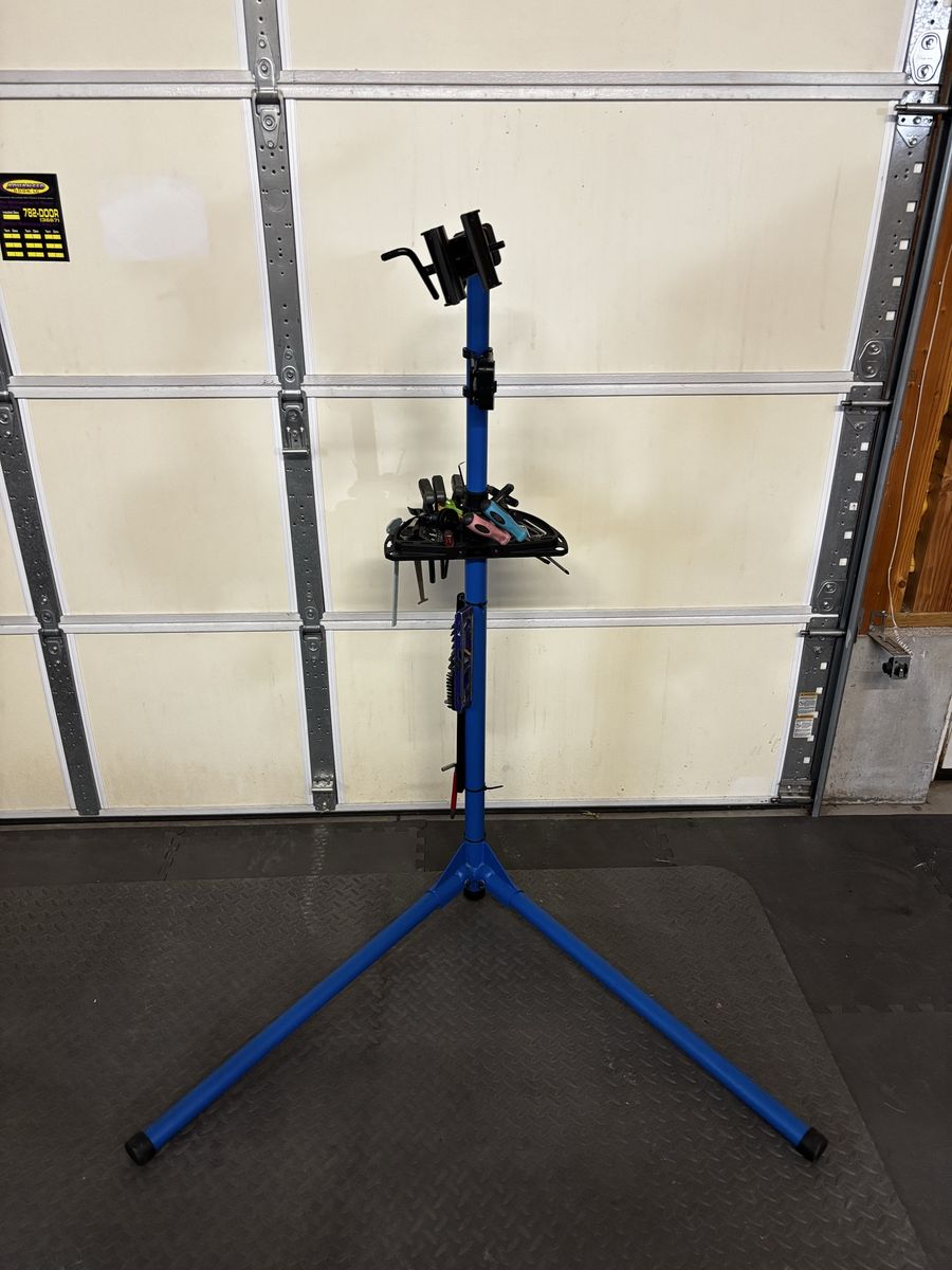 Park Tool PCS-9 Portable Bicycle Repair Stand with Tool Tray