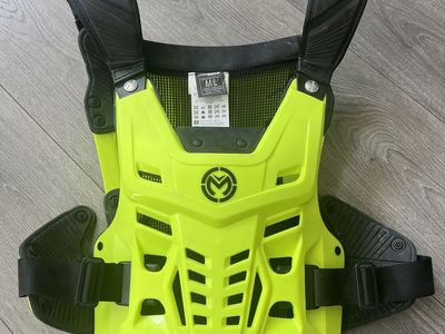 Moose Racing Synapse Lite Motocross Chest/Back Protector | Adult M/L | Hi-Viz