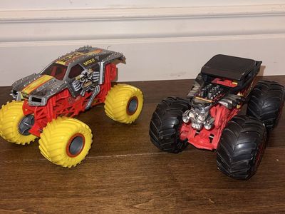 Monster Trucks 1:24 - $10 Each