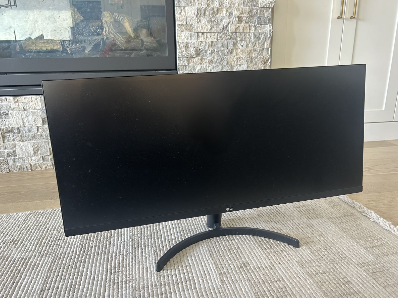 LG 34” Ultrawide Monitor (34WL60TM-B) – 2560x1080 IPS
