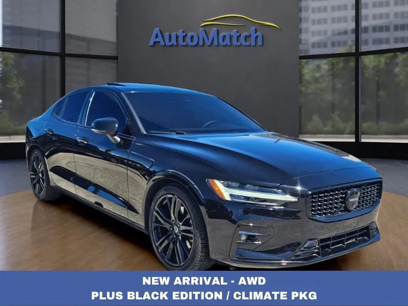 2024 Volvo S60 B5 Plus Black Edition