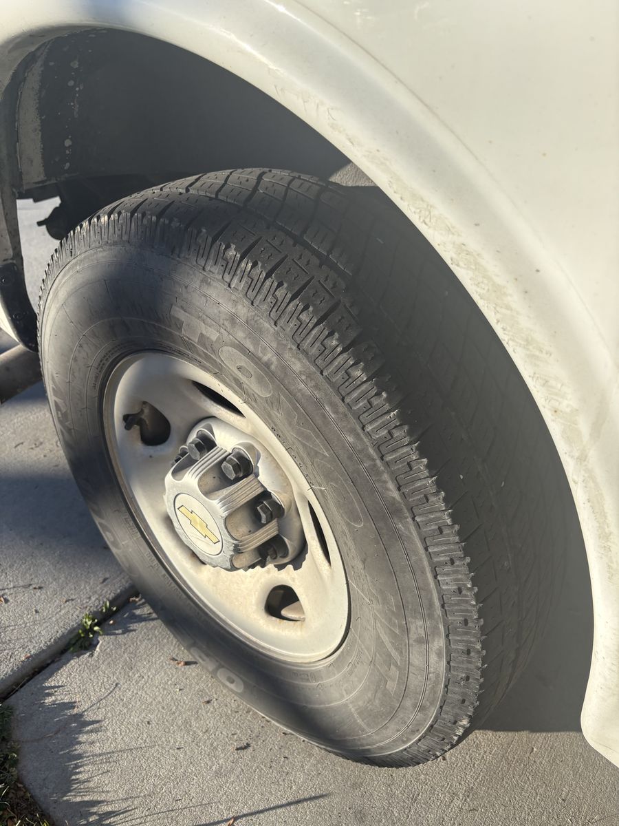 2012 CHEVROLET EXPRESS 2500