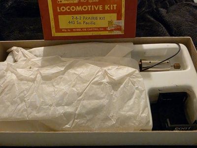 Roundhouse HO Scale Locomotive Kit 2-6-2 Prairie So. Pacific