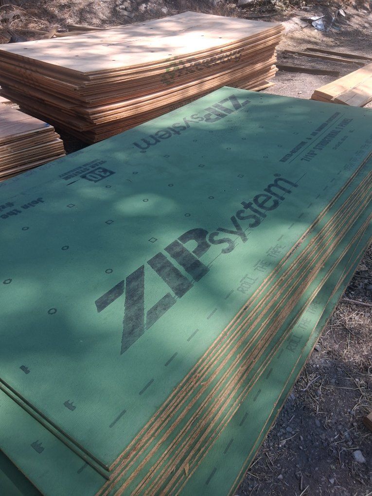 Lumber Liquidation.
ZIP System 7/16 