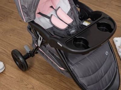 ( Like New ) Baby Trend EZ Ride 35 / Tango Stroller - Charcoal Grey & Pink