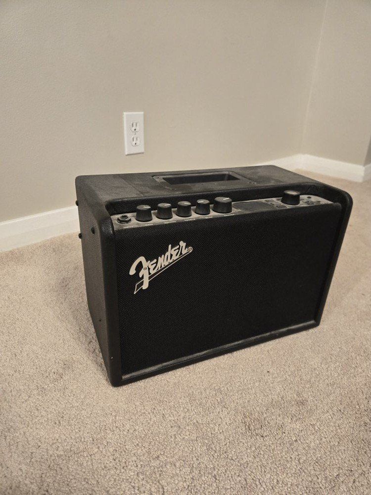 Fender Mustang GT 40