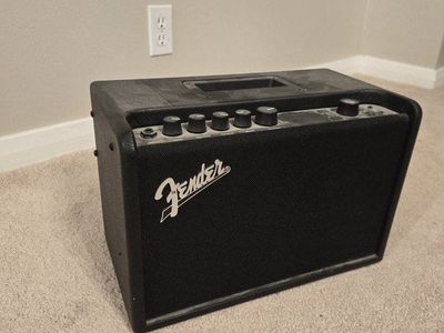 Fender Mustang GT 40
