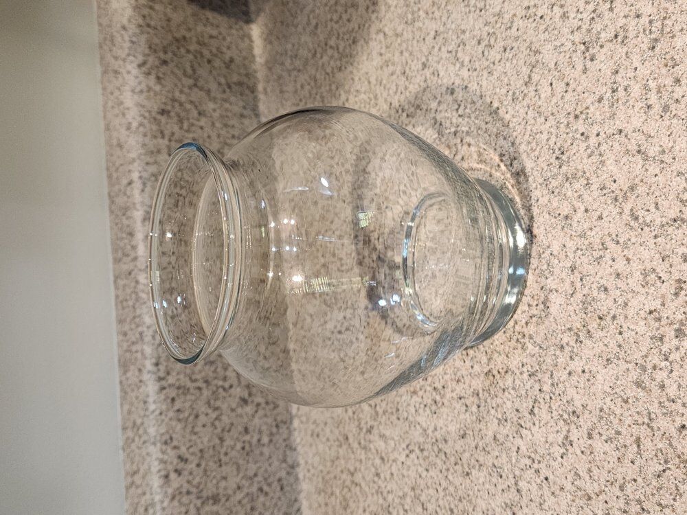 Brody Company Ginger Vases 5"