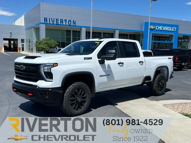 2026 Chevrolet Silverado 3500 LT
