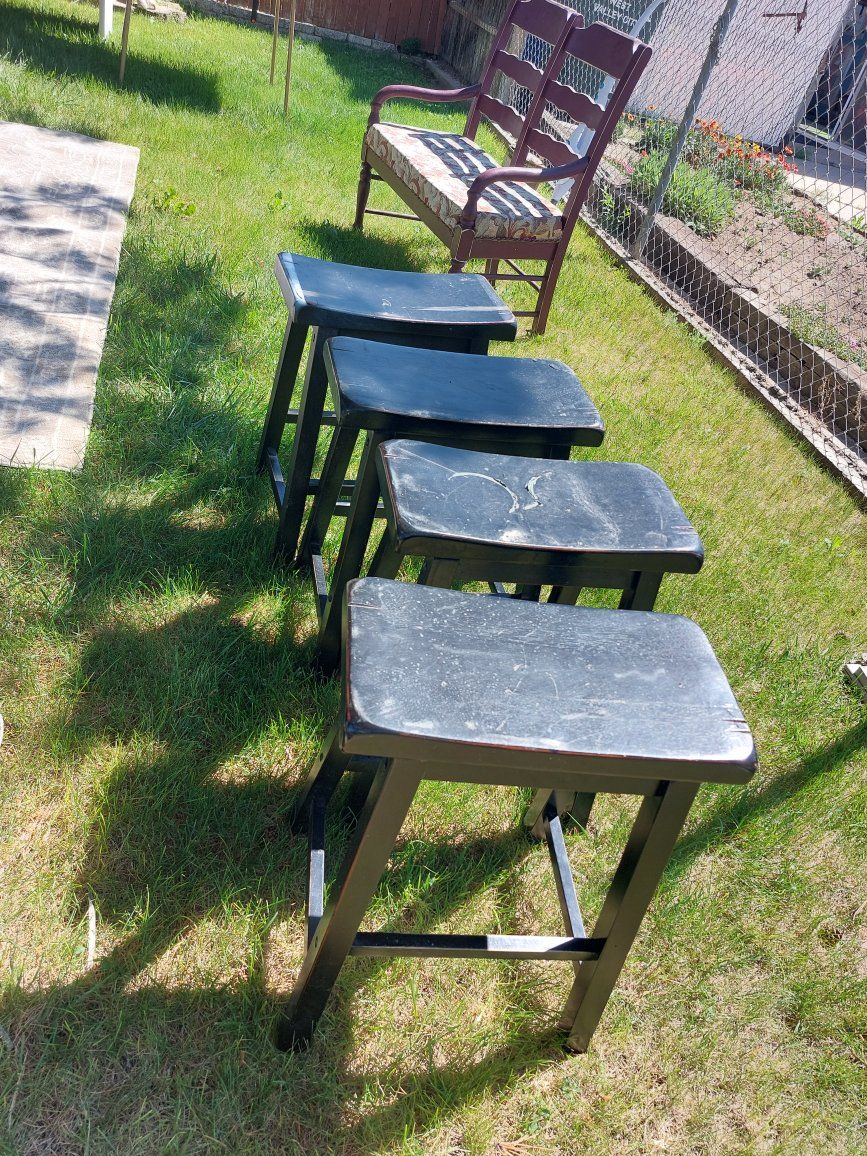 Bar stools - all 4 only $10