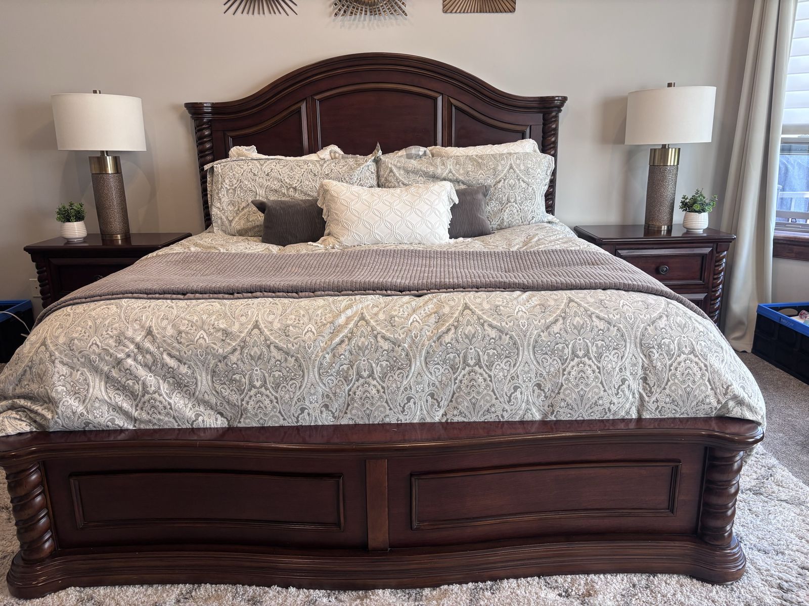 King Size Dark Wood Sleigh Bed Frame & 2 Nightstands - Excellent Condition
