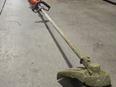 Echo SRM-225 Gas-Powered 21.2cc Straight Shaft String Trimmer/Weed Wacker, Mar 2012