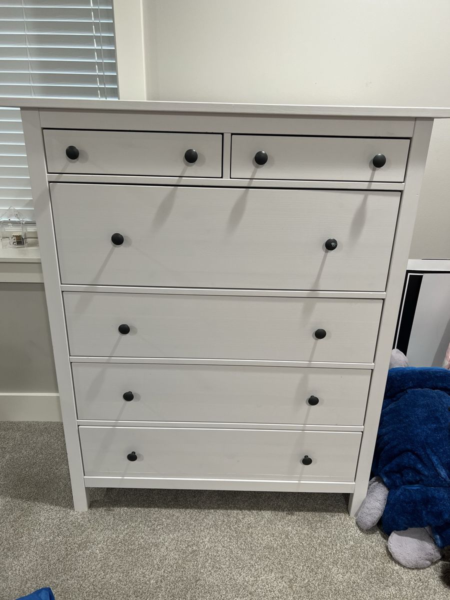 IKEA Hemnes Tall Dresser - White