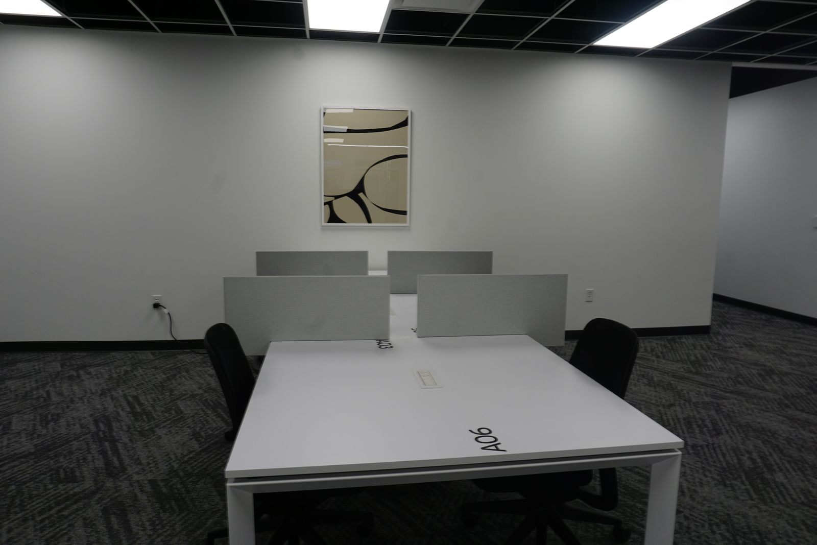 Affordable Coworking Logan – Move-In Ready, Available Now