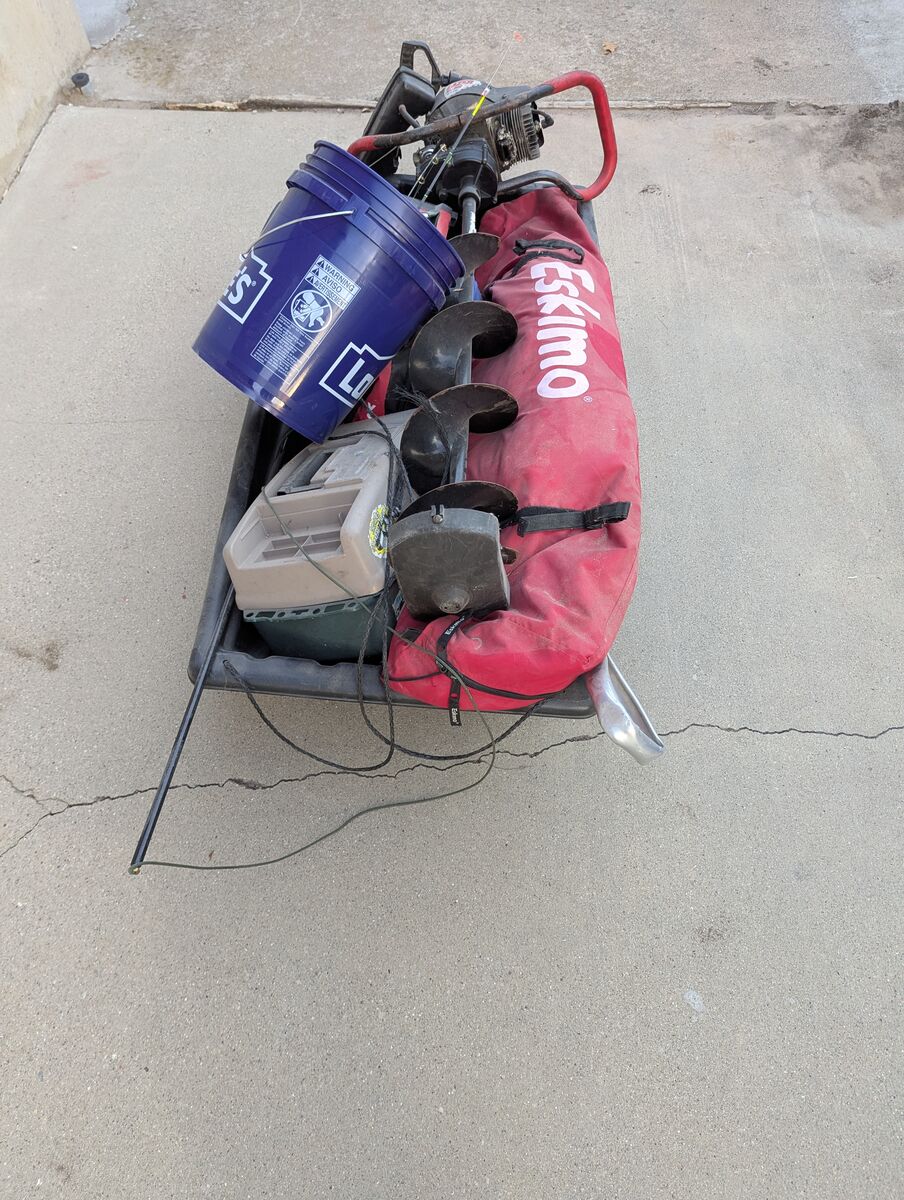 Complete Ice Fishing and Spearing Set Up