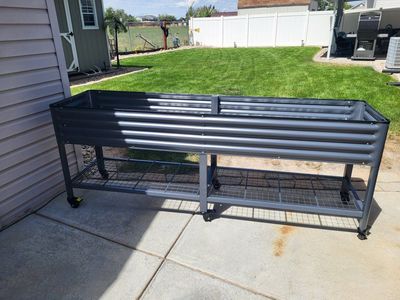 Outdoor 2ft x 8ft Metal Elevated Garden Bed w/Wheels **Vego Garden*