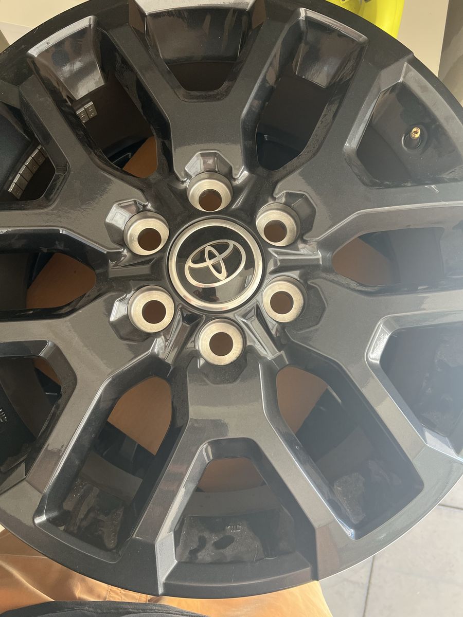 20 inch Wheels Toyota Tundra New
