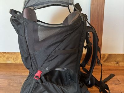 Ofsprey child carrier