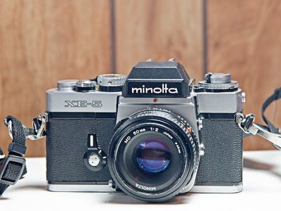 Minolta XE-5 Film Camera w/Minolta MD 50mm f/2 Lens. (49mm Filter Thread.) Strap, No Lens Cap.