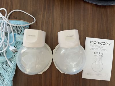 Momcozy Breast Pump