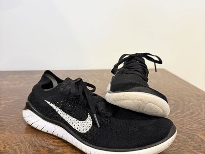 Nike Free RN Flyknit Running Shoes (8.5 men’s)