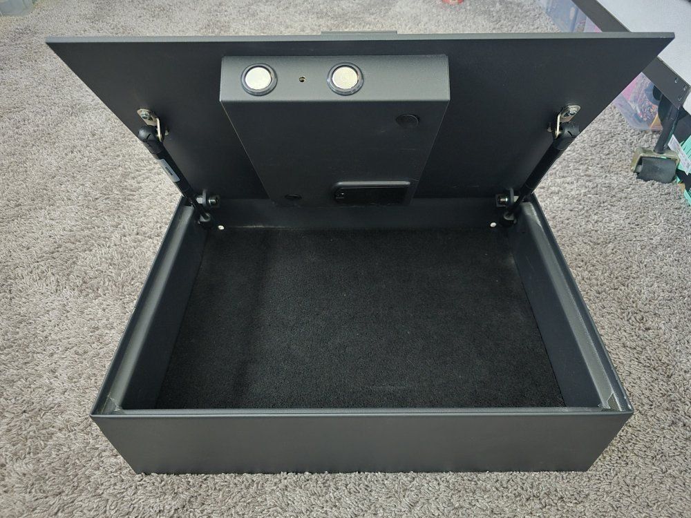 Main image 2
