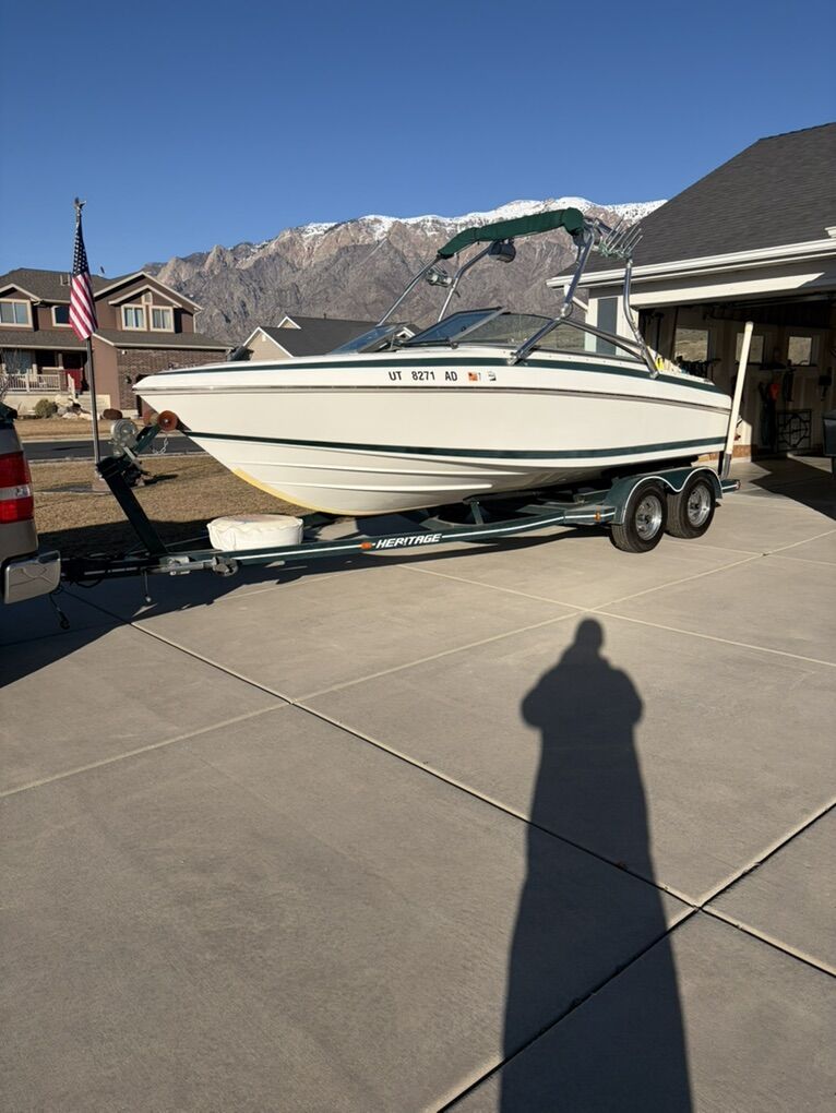 '95 Cobalt Boat $9000