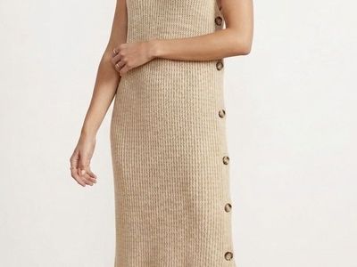 Beige Knitted Dress - Size Small