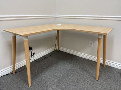 Modern Light Wood L-Shaped Corner Desk with Built-In Wireless Charging Grommet