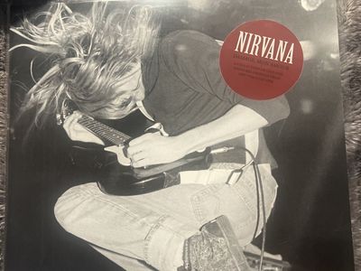 Nirvana Damage, Mon Amor Vinyl