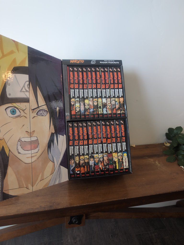 Naruto Manga #49-72 box set 3