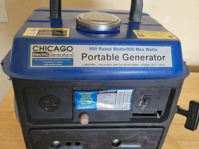 Chicago Electric 800/900W Portable Generator 2HP - Recoil Start, 2-Stroke, 120V/60Hz